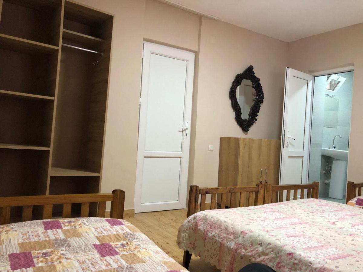 Guest House Kobuleti #788 Bagian luar foto